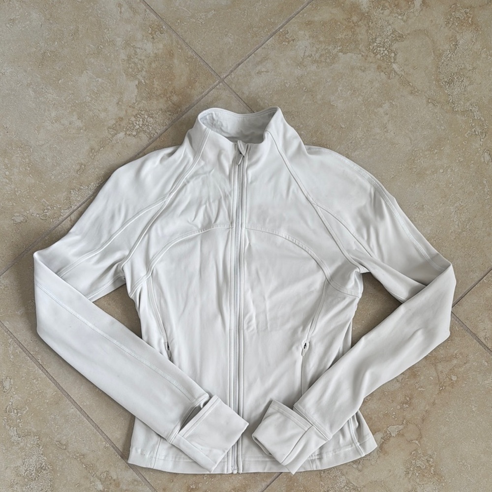 Lululemon Cropped Bone Jacket 6